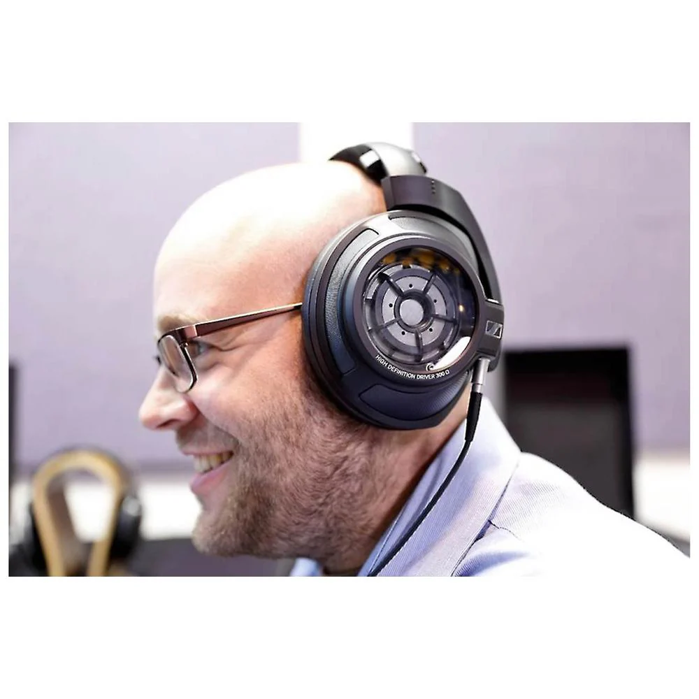 Sennheiser HD 820 Over Ear Closed Back Audiophile Headphones - Image 5